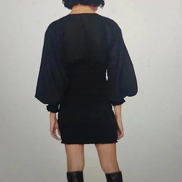 FRAME  V-NECK SMOCKED DRESS SIZE L - Picture 3 of 5